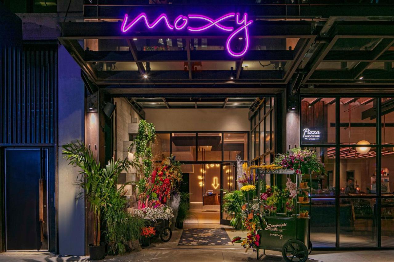 Moxy Nyc Chelsea Hotel New York Ngoại thất bức ảnh
