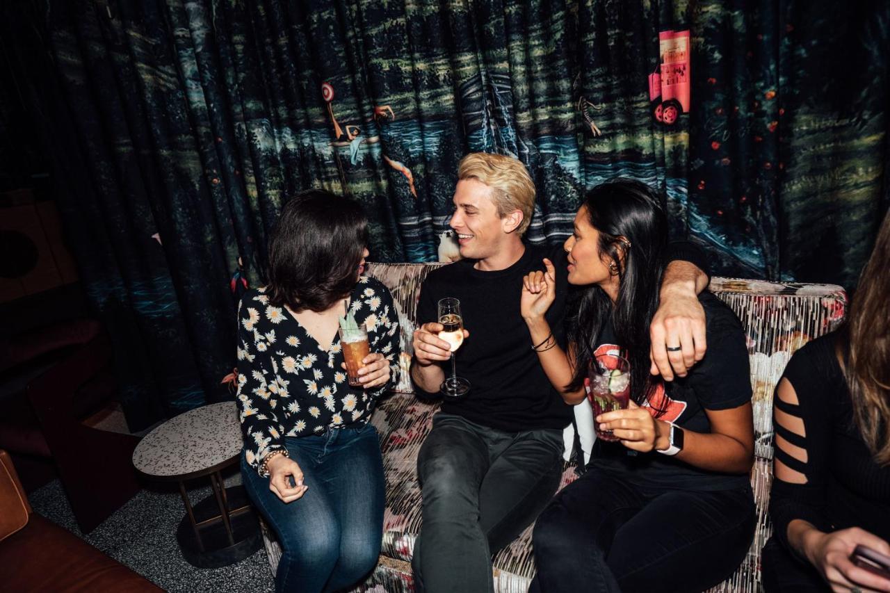 Moxy Nyc Chelsea Hotel New York Ngoại thất bức ảnh