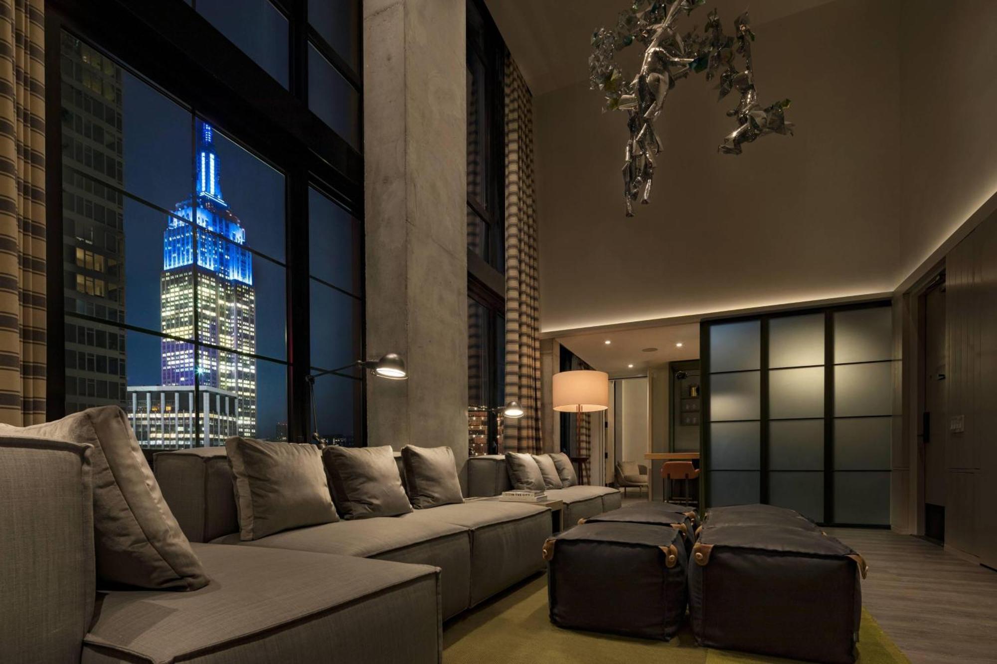 Moxy Nyc Chelsea Hotel New York Ngoại thất bức ảnh