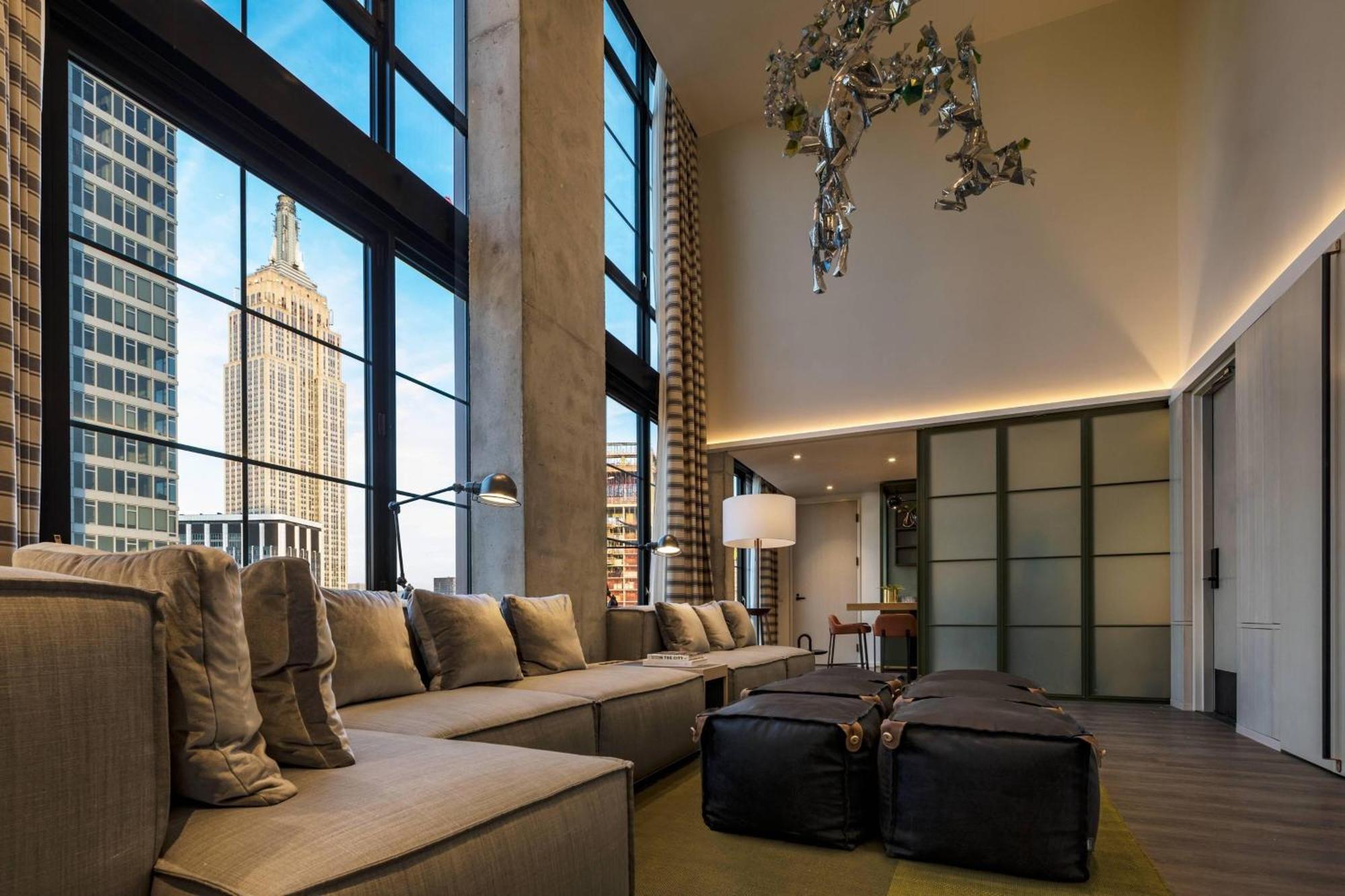 Moxy Nyc Chelsea Hotel New York Ngoại thất bức ảnh