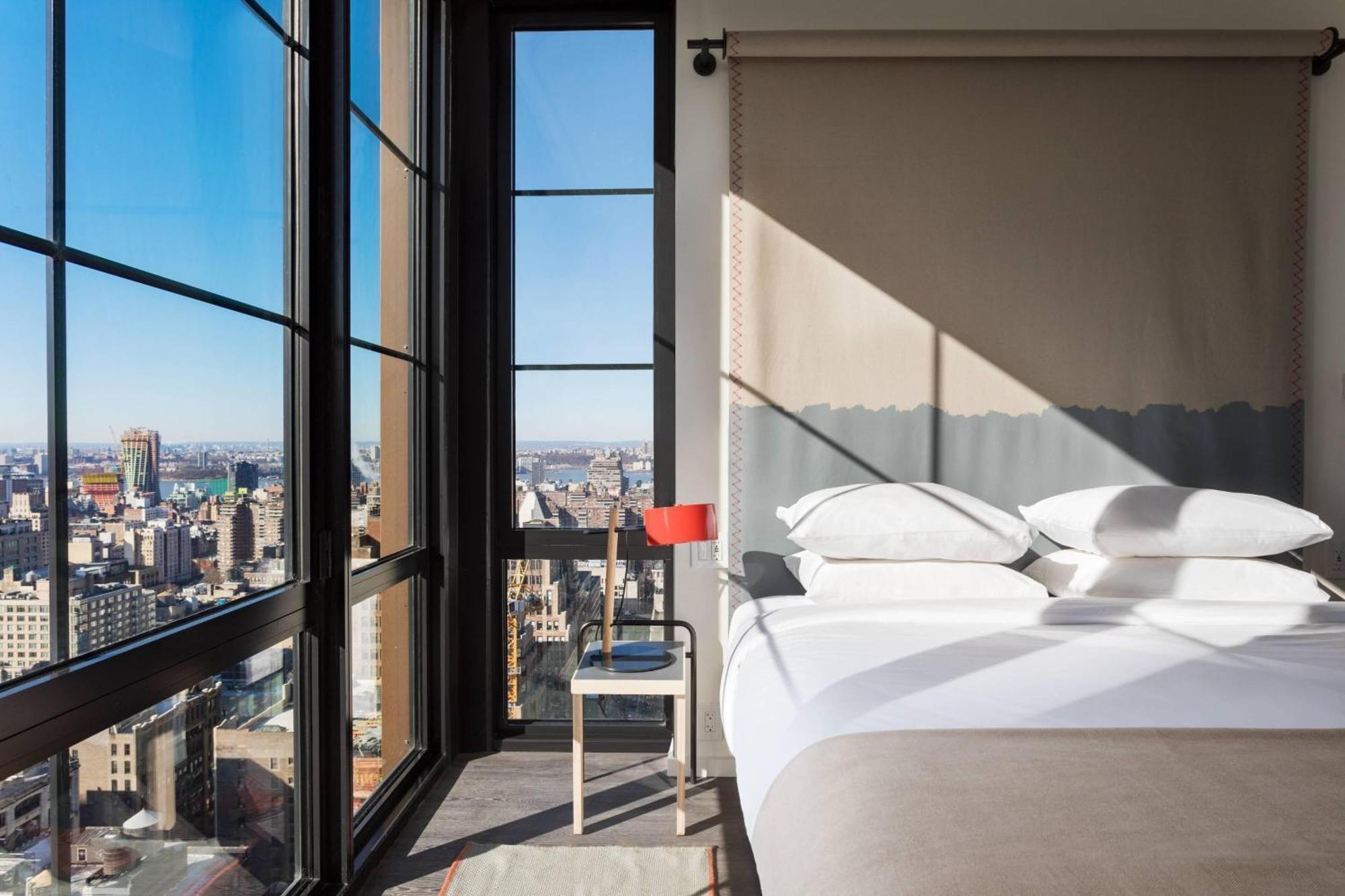 Moxy Nyc Chelsea Hotel New York Ngoại thất bức ảnh