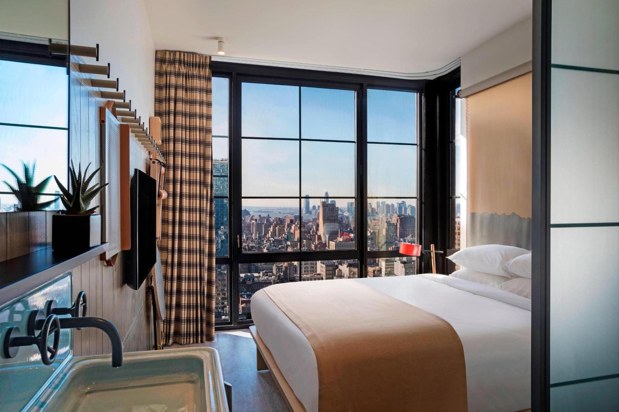 Moxy Nyc Chelsea Hotel New York Ngoại thất bức ảnh