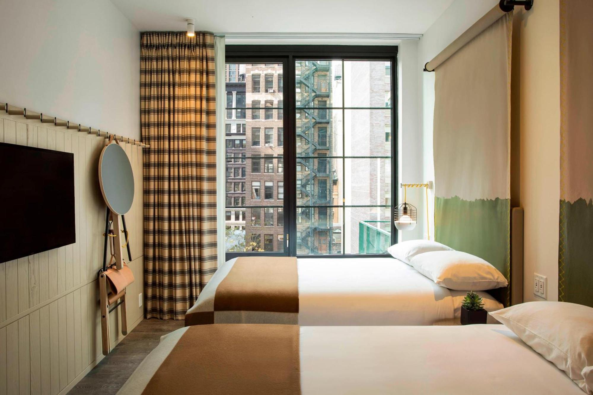 Moxy Nyc Chelsea Hotel New York Ngoại thất bức ảnh