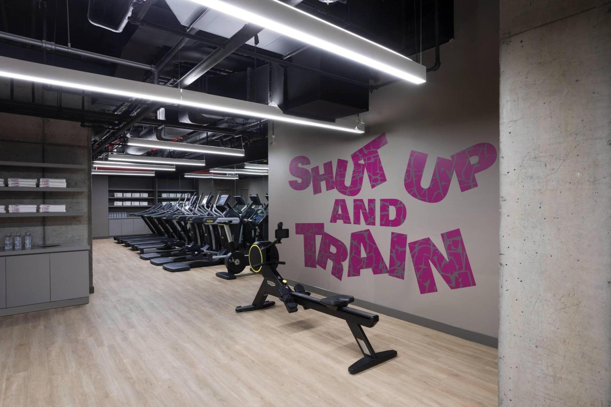 Moxy Nyc Chelsea Hotel New York Ngoại thất bức ảnh