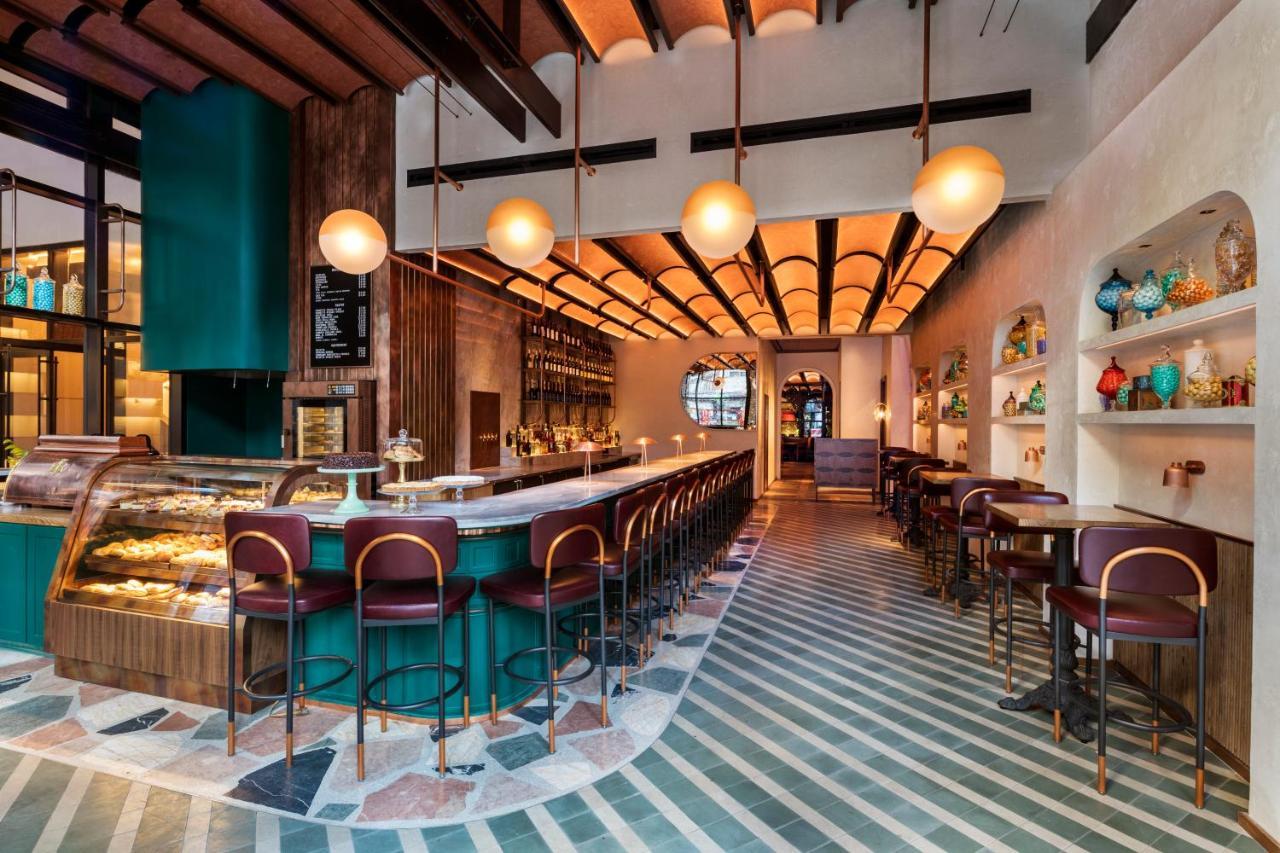 Moxy Nyc Chelsea Hotel New York Ngoại thất bức ảnh