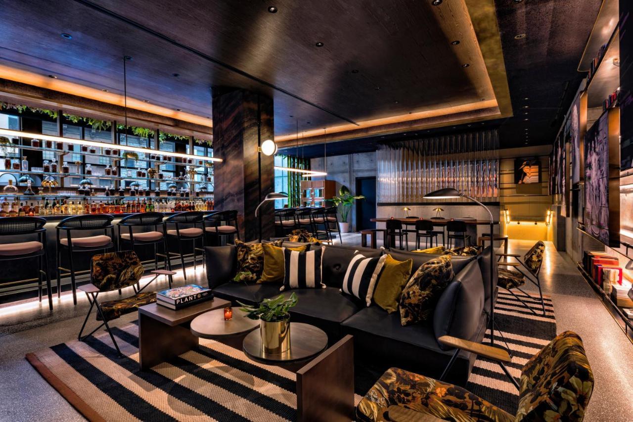 Moxy Nyc Chelsea Hotel New York Ngoại thất bức ảnh