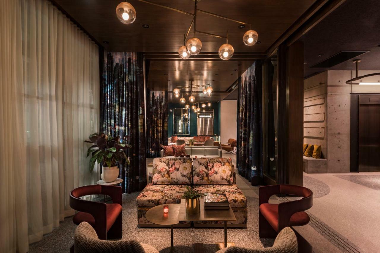 Moxy Nyc Chelsea Hotel New York Ngoại thất bức ảnh